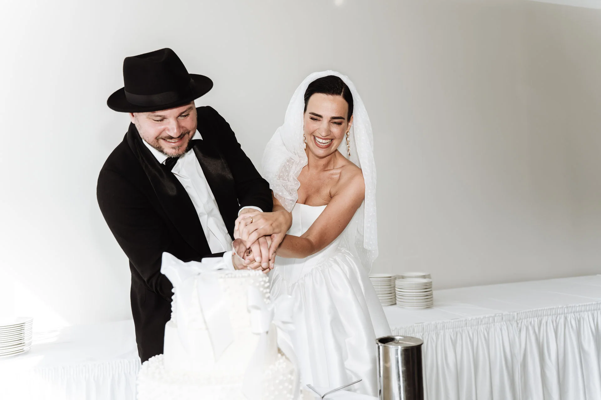 Hochzeitstortenanschnitt